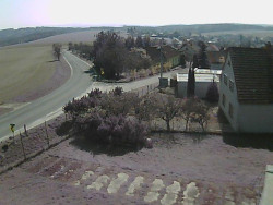 Vjezd do obce ze severu