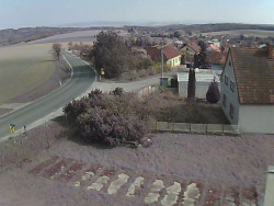 Vjezd do obce ze severu