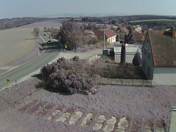 Vjezd do obce ze severu