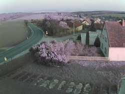 Vjezd do obce ze severu