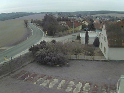 Vjezd do obce ze severu