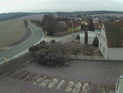 Vjezd do obce ze severu