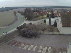 Vjezd do obce ze severu