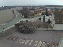 Vjezd do obce ze severu