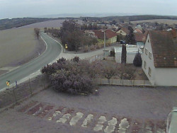 Vjezd do obce ze severu