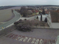 Vjezd do obce ze severu