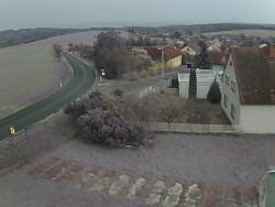 Vjezd do obce ze severu