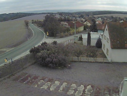 Vjezd do obce ze severu