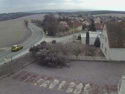 Vjezd do obce ze severu