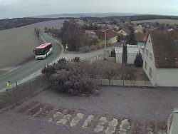 Vjezd do obce ze severu