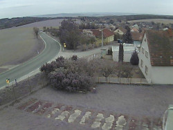 Vjezd do obce ze severu