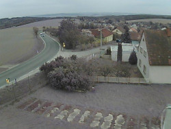 Vjezd do obce ze severu