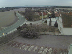 Vjezd do obce ze severu