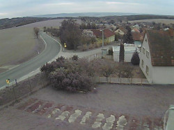 Vjezd do obce ze severu