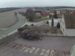 Vjezd do obce ze severu