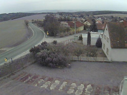 Vjezd do obce ze severu