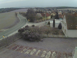 Vjezd do obce ze severu