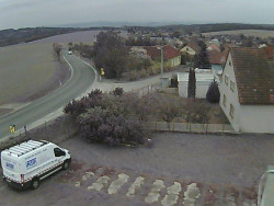 Vjezd do obce ze severu