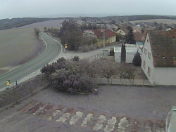 Vjezd do obce ze severu