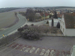 Vjezd do obce ze severu