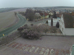 Vjezd do obce ze severu