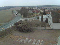 Vjezd do obce ze severu