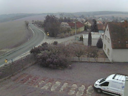 Vjezd do obce ze severu