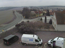 Vjezd do obce ze severu