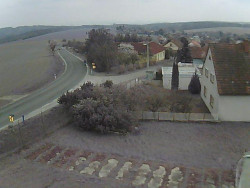 Vjezd do obce ze severu