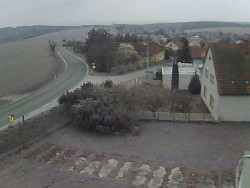 Vjezd do obce ze severu