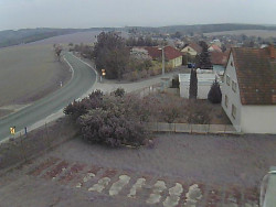 Vjezd do obce ze severu