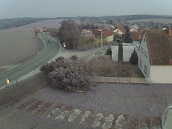 Vjezd do obce ze severu