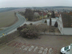 Vjezd do obce ze severu