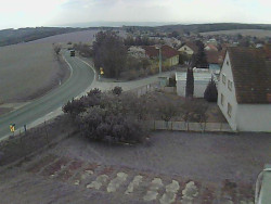 Vjezd do obce ze severu