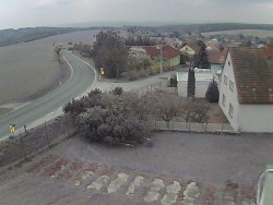 Vjezd do obce ze severu