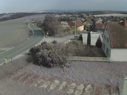 Vjezd do obce ze severu