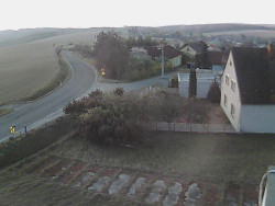 Vjezd do obce ze severu