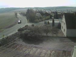 Vjezd do obce ze severu