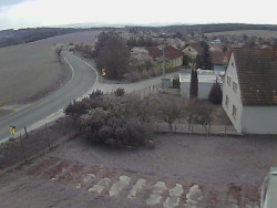 Vjezd do obce ze severu