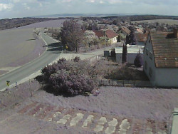 Vjezd do obce ze severu