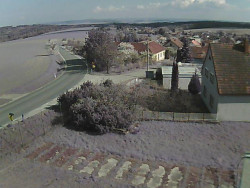 Vjezd do obce ze severu