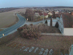 Vjezd do obce ze severu