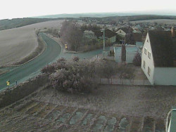 Vjezd do obce ze severu