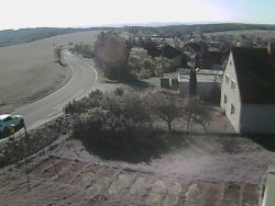 Vjezd do obce ze severu