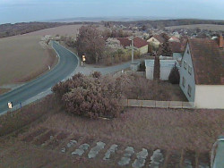 Vjezd do obce ze severu