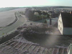 Vjezd do obce ze severu