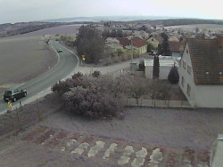 Vjezd do obce ze severu