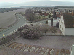 Vjezd do obce ze severu