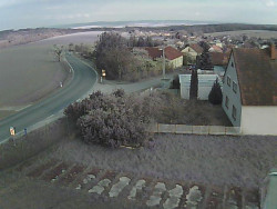 Vjezd do obce ze severu