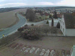 Vjezd do obce ze severu